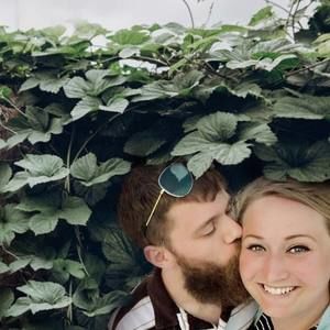 Meet your Posher, Sierra